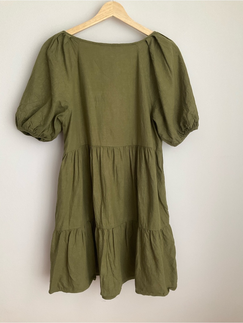 Madewell (Re)sponsible Medium Tiered Puff-Sleeve Olive Green Babydoll Dress EUC - Picture 5 of 9